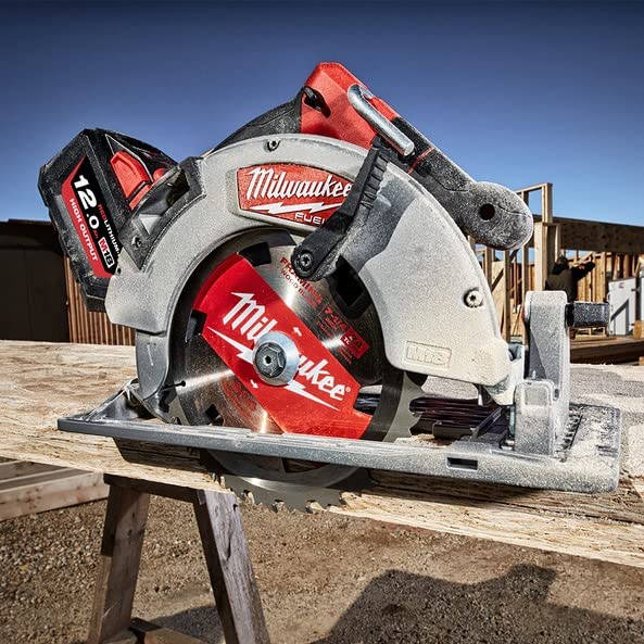 Milwaukee M18FCS66-0 M18 FUEL 184mm Circular Saw (Tool Only)