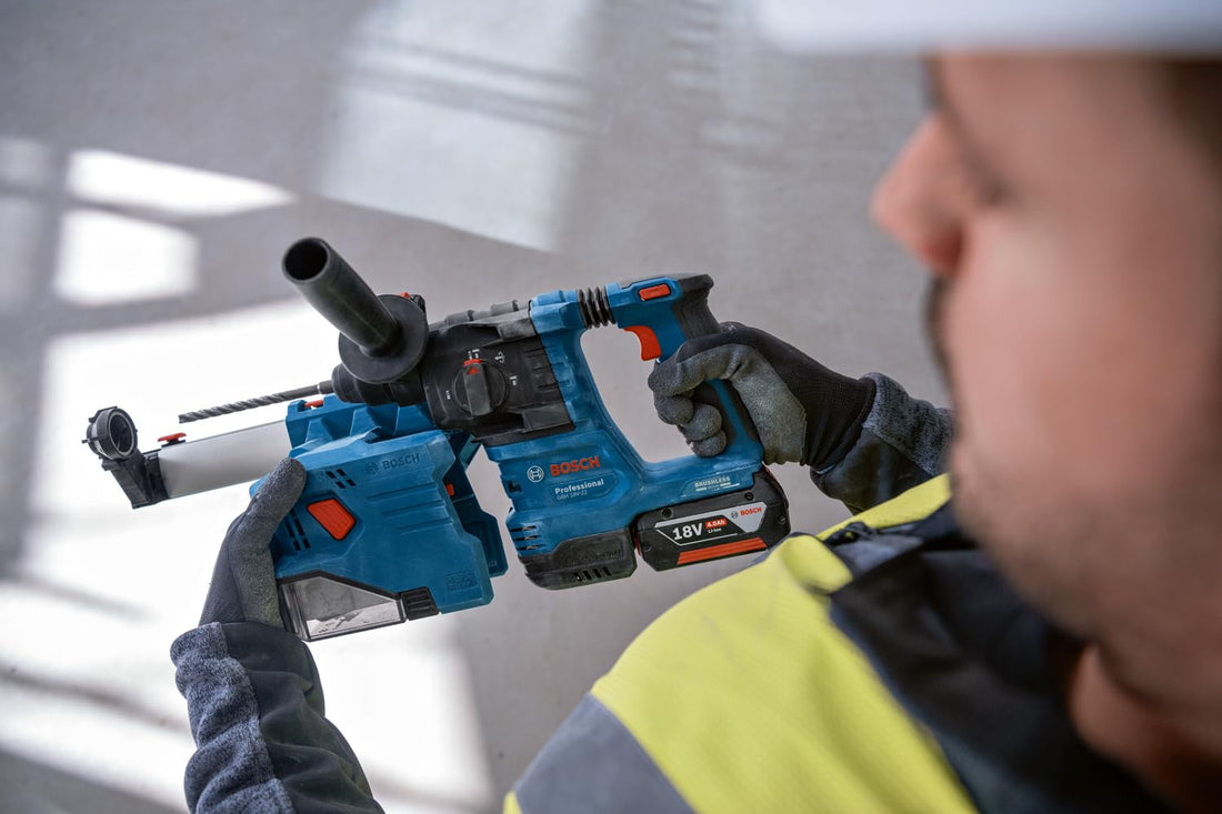 Bosch Professional Dust Extraction Hammer GDE 18V-12 (with SDS Plus, for Drilling Range Between 6 mm to 10 mm Holes, incl. 2 x Ring Brush)