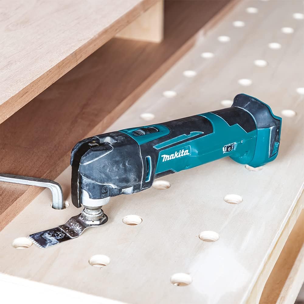 Makita 18V Li-ion LXT Cordless Multi-tool, Body tool skin only (not including battery or blade)