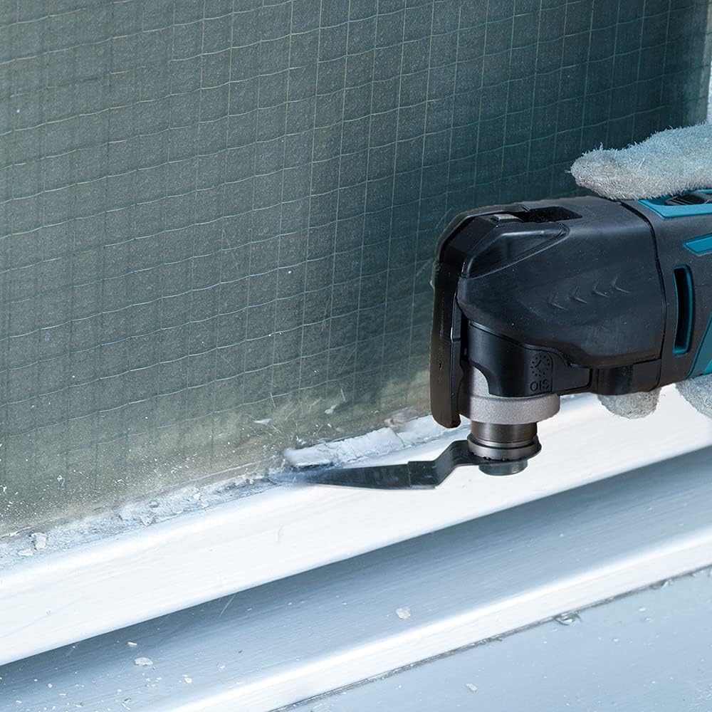 Makita 18V Li-ion LXT Cordless Multi-tool, Body tool skin only (not including battery or blade)