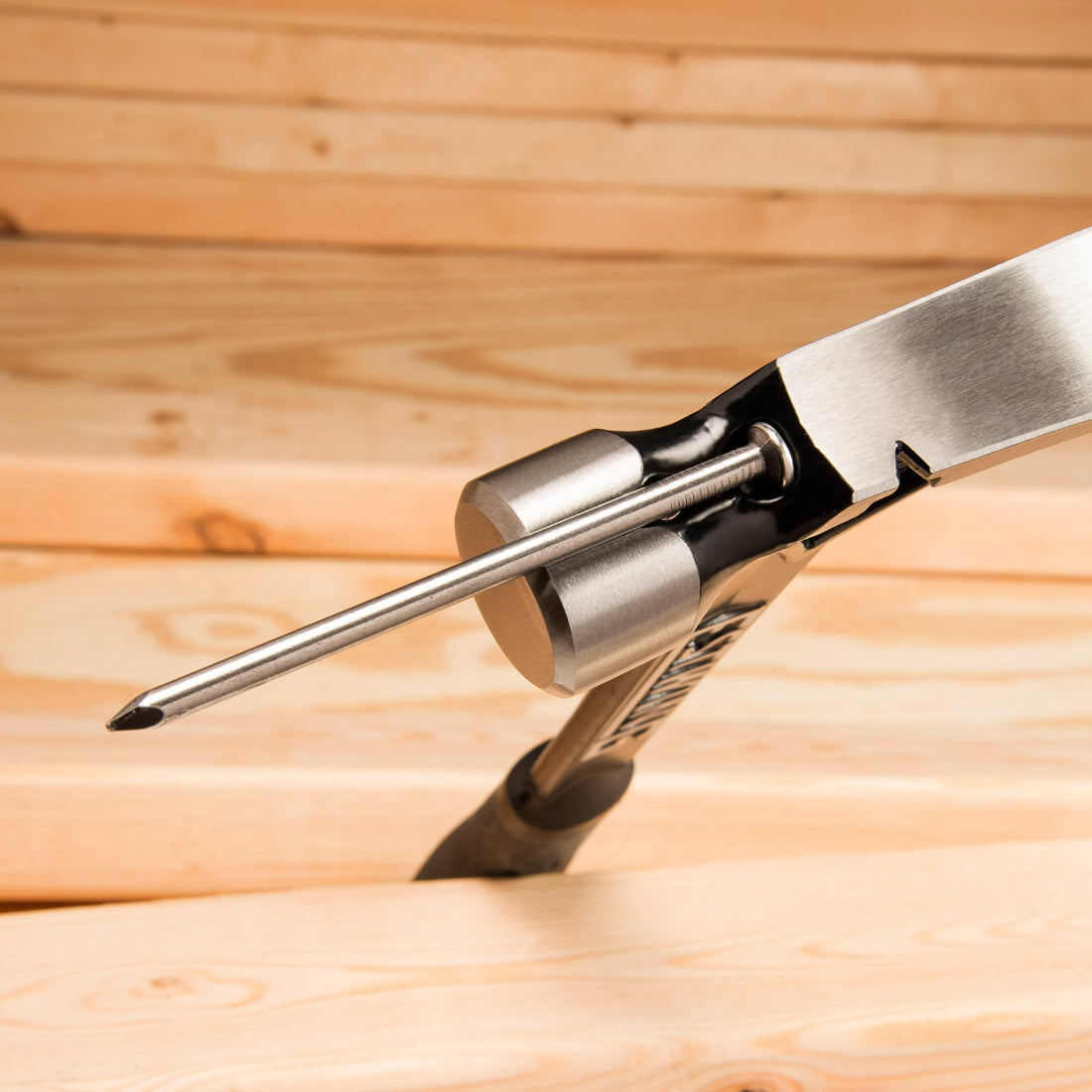 Estwing EB/19S 19 oz Vinyl Grip Ultra Hammer - Black