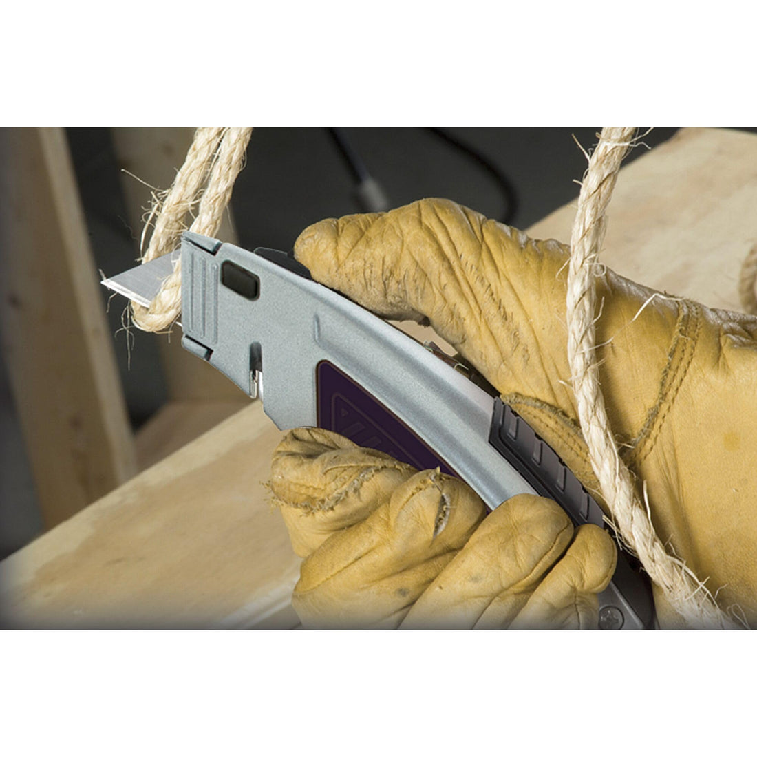 Stanley Retractable Knife Quick Change 170mm