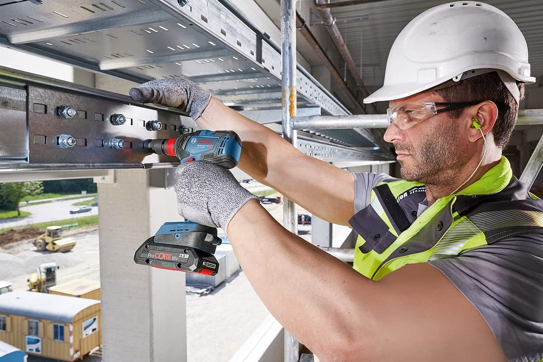Bosch Professional 18V System Cordless Impact Driver GDX 18V-200 (max. Torque of 200 Nm, excluding Rechargeable Batteries and Charger, in Carton)