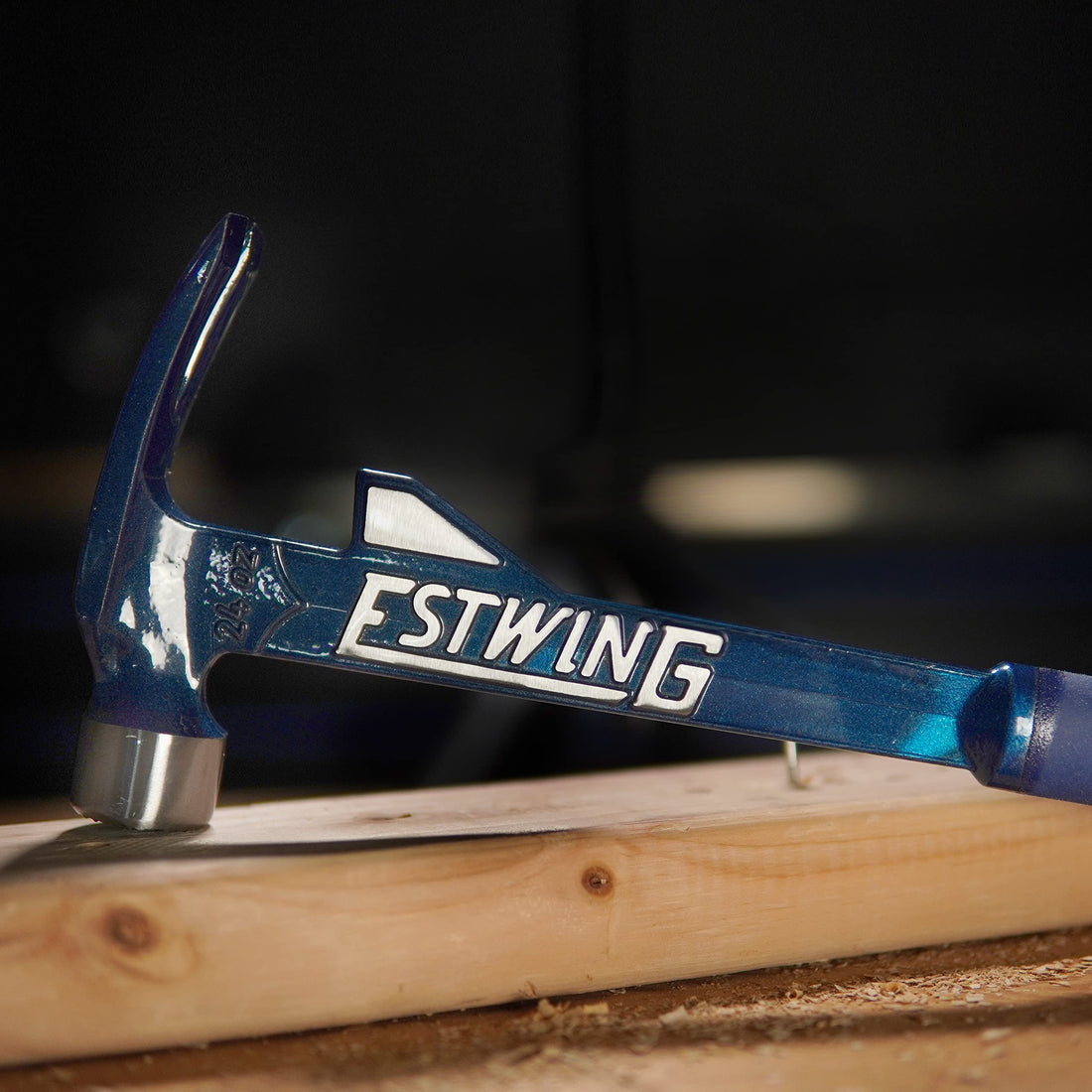 Estwing Hammertooth Hammer - 24 oz Long Handle Straight Rip Claw with Milled Face & Shock Reduction Grip