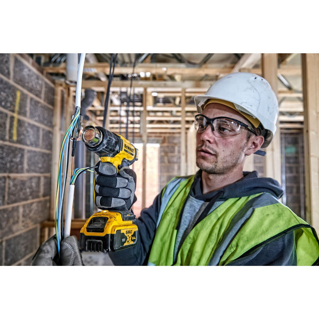 DeWalt DCE530N-XJ 18V XR Li-Ion Heat Gun Bare Unit