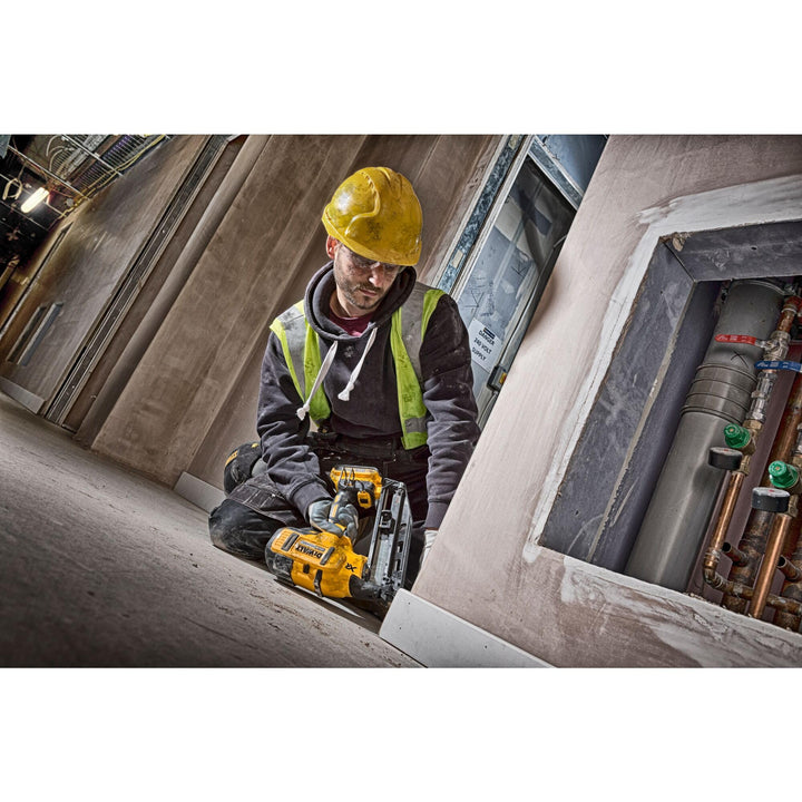 DeWalt 18V XR 16GA Bare Unit Finish Nailer