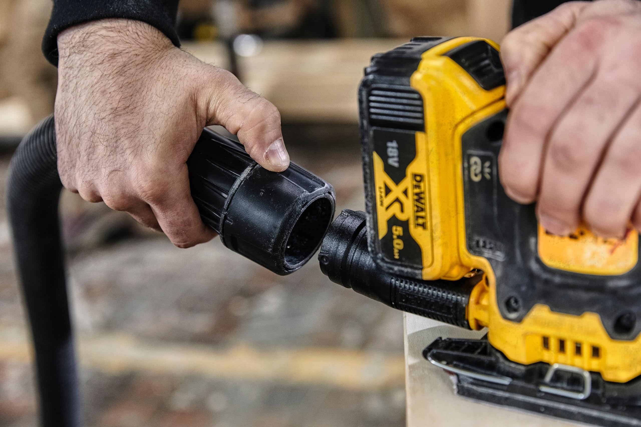 DeWalt 18V XR Brushless 1/4 Sheet Palm Sander