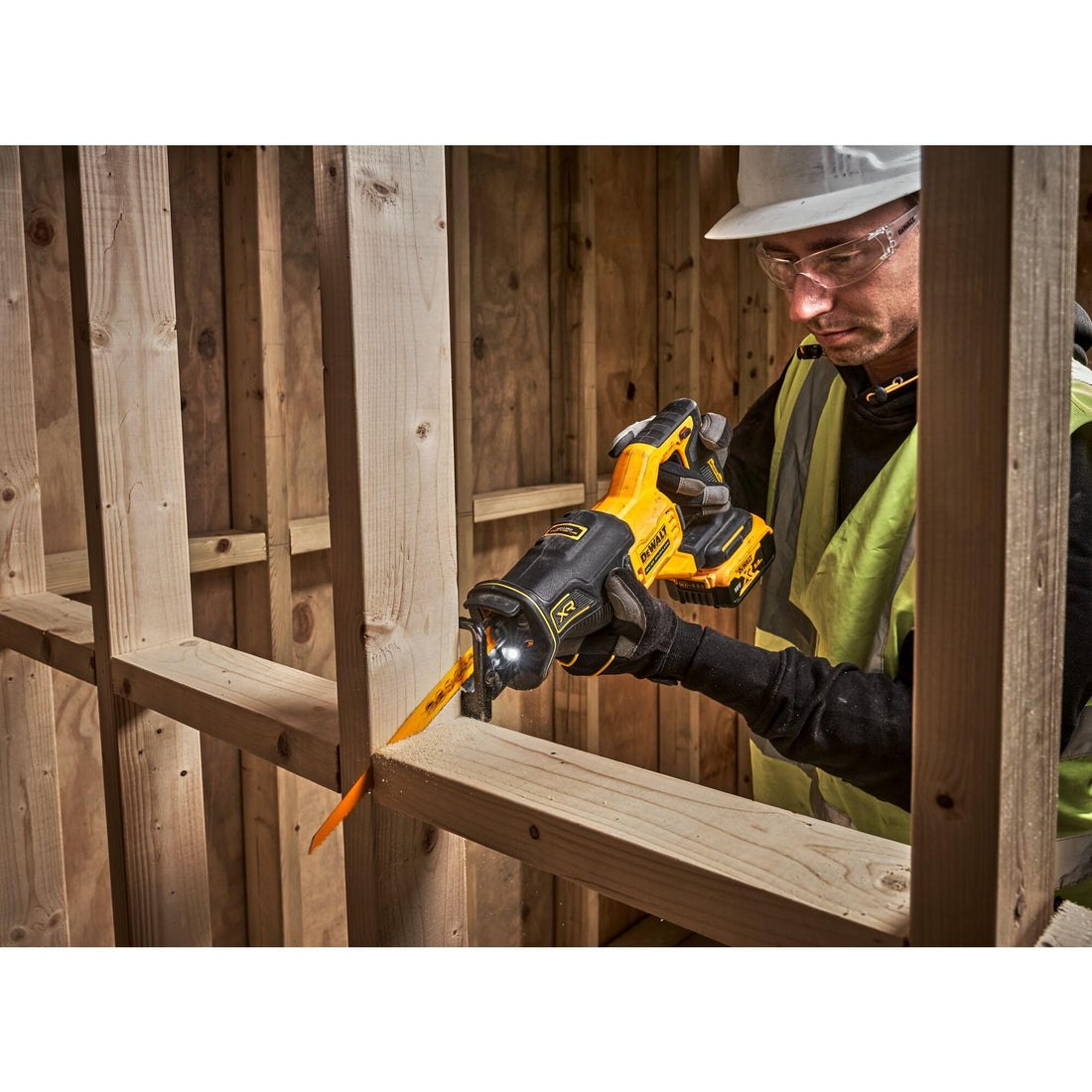 Dewalt DCS382N-XJ 18v XR BL Reciprocating Saw Bare Unit