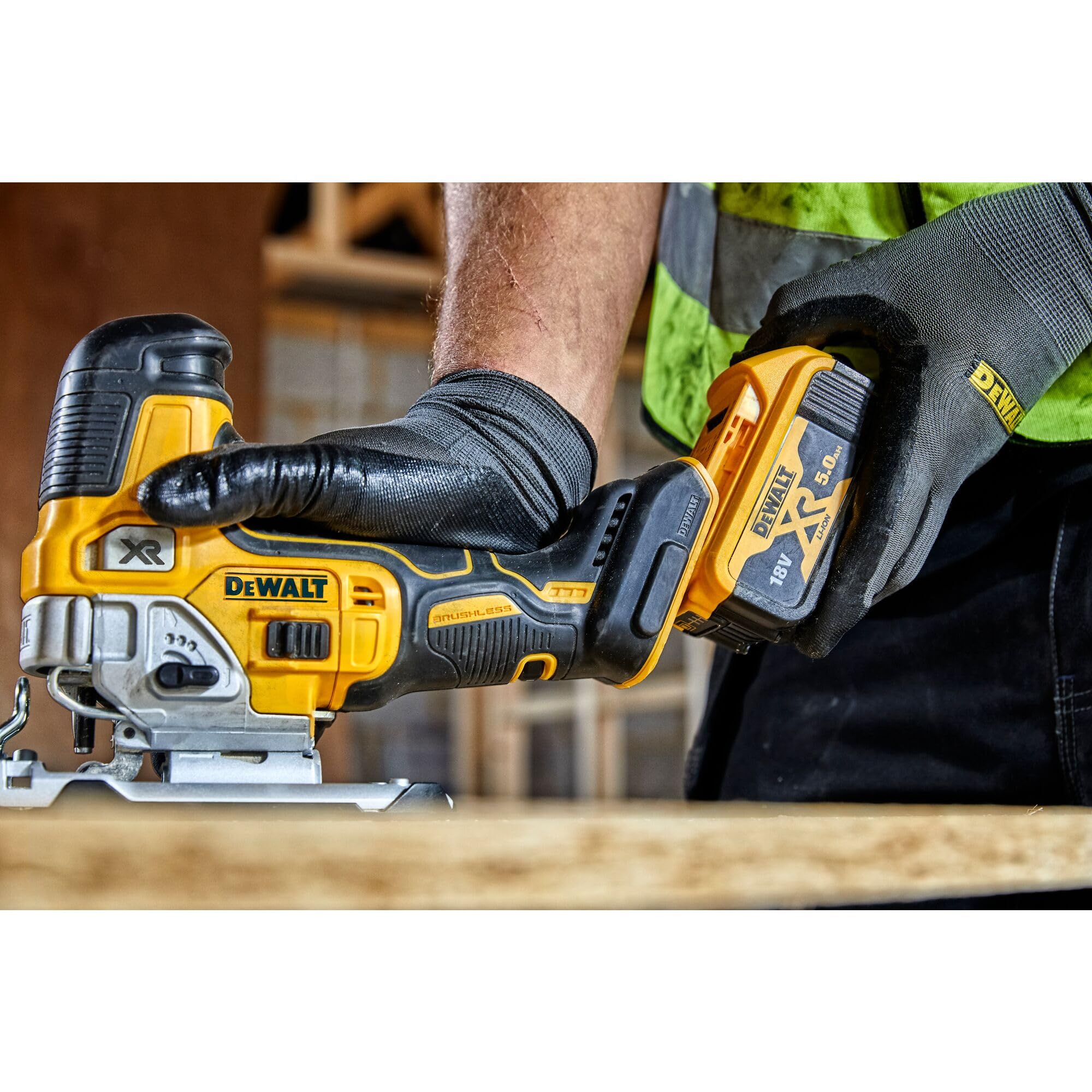 DeWalt 18V XR Brushless Body Grip Jigsaw