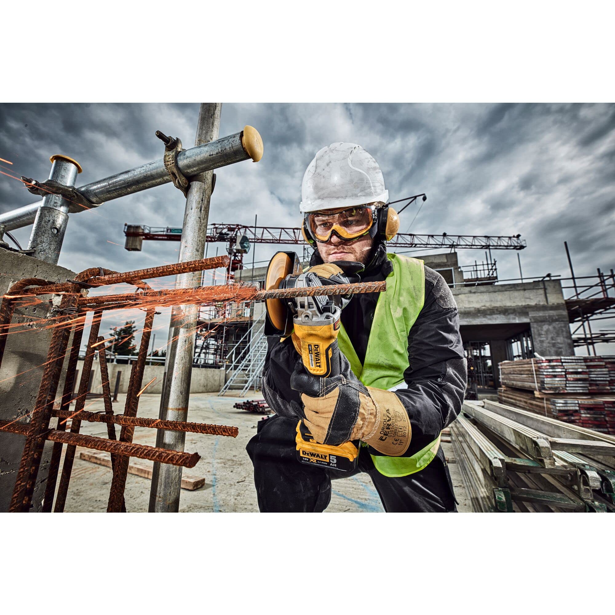 DeWalt 18V XR Bare Unit Brushless Paddle Switch Angle Grinder, 125 mm