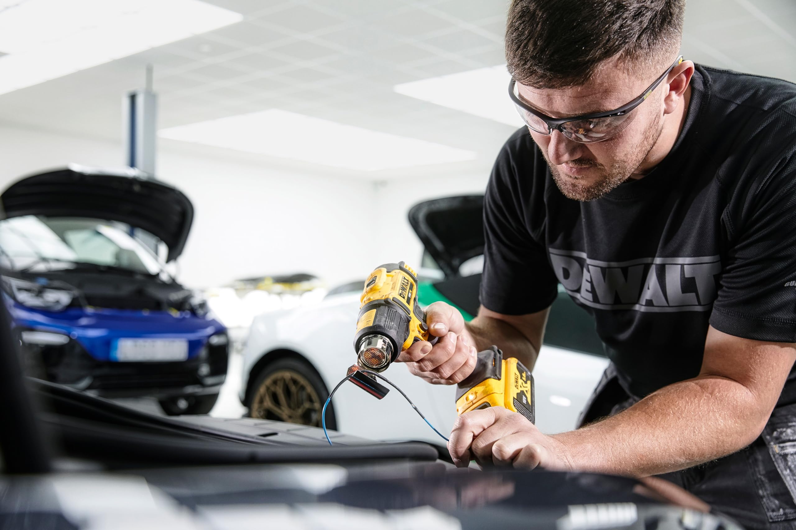 DeWalt DCE530N-XJ 18V XR Li-Ion Heat Gun Bare Unit