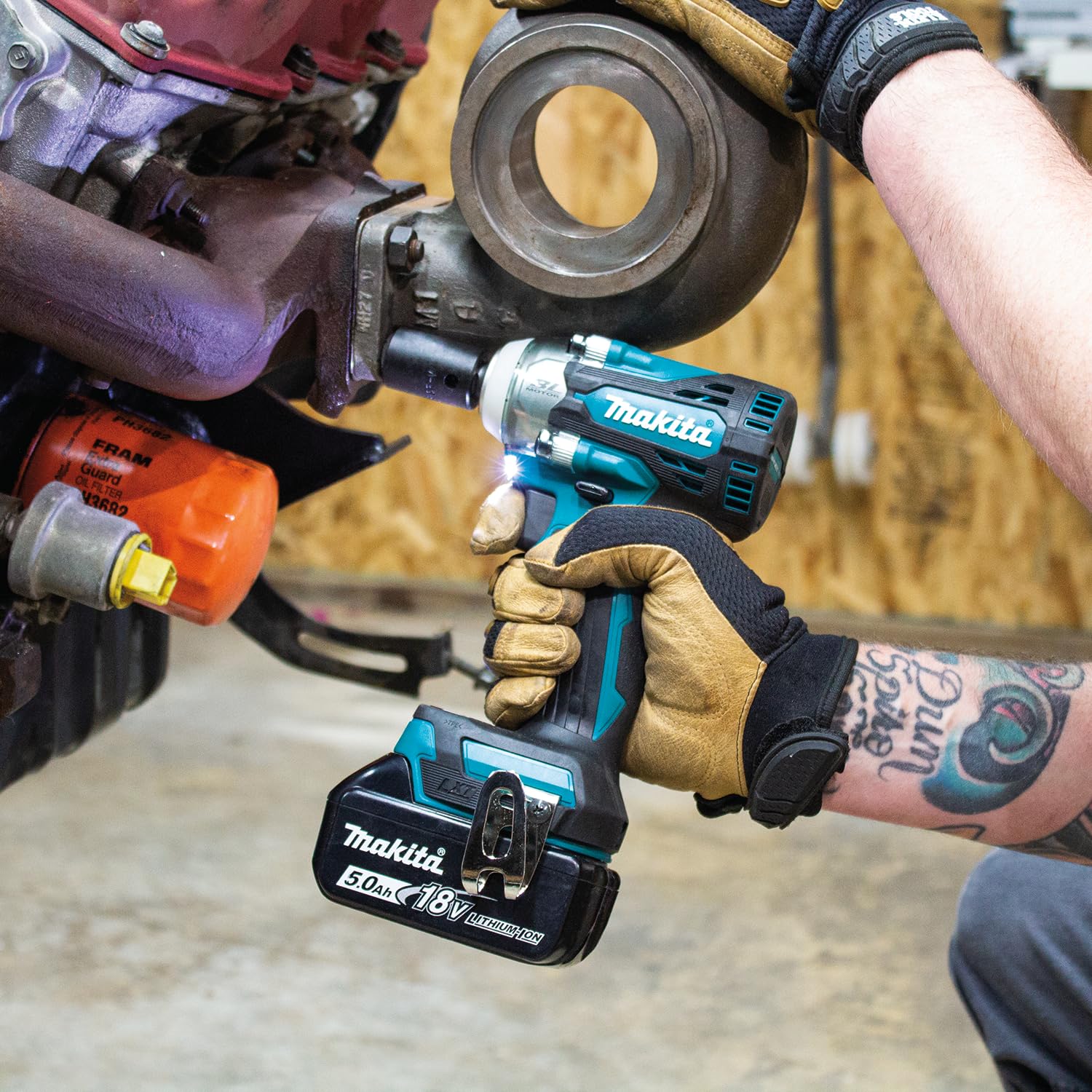Makita DTW300Z 18V Brushless Impact Wrench Skin Only, 1/2-Inch (Tool Skin Only, No battery/Charger).