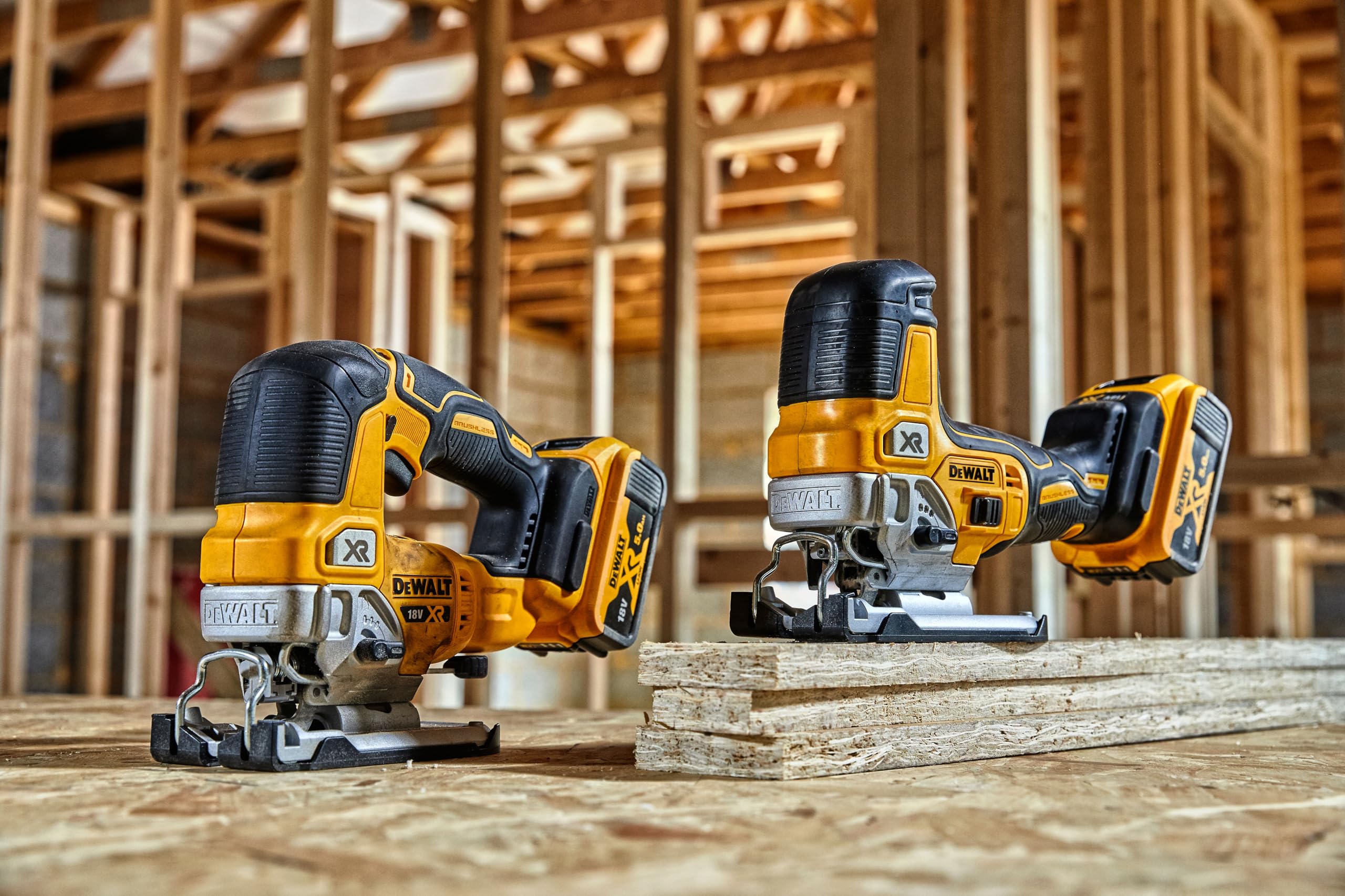 DeWalt 18V XR Brushless Body Grip Jigsaw