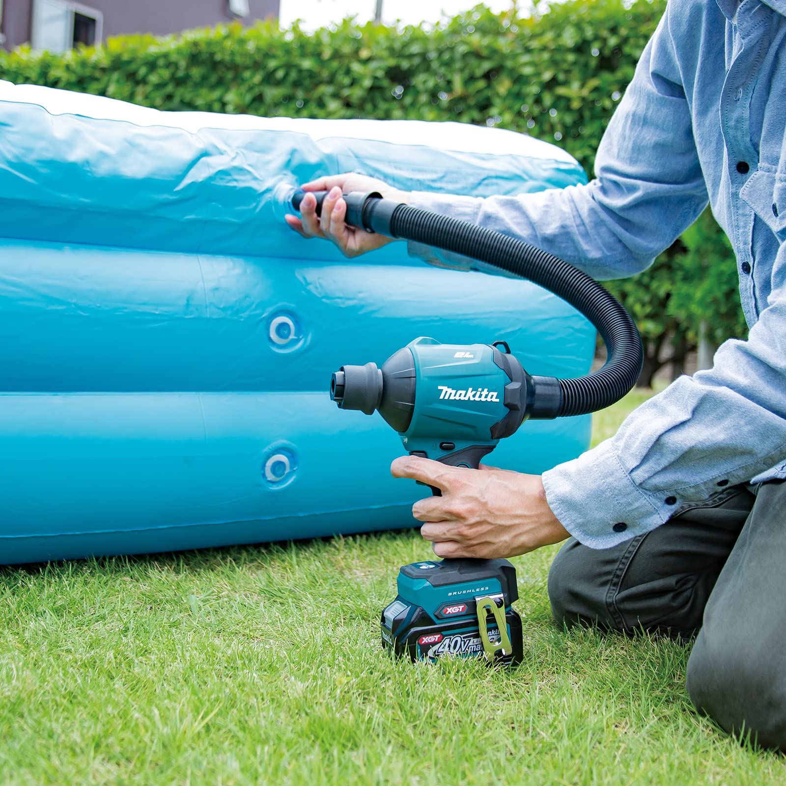 Makita AS001GZ05 40V Max Li-ion XGT Brushless Dust Blower Supplied in a Makpac Case - Batteries and Charger Not Included