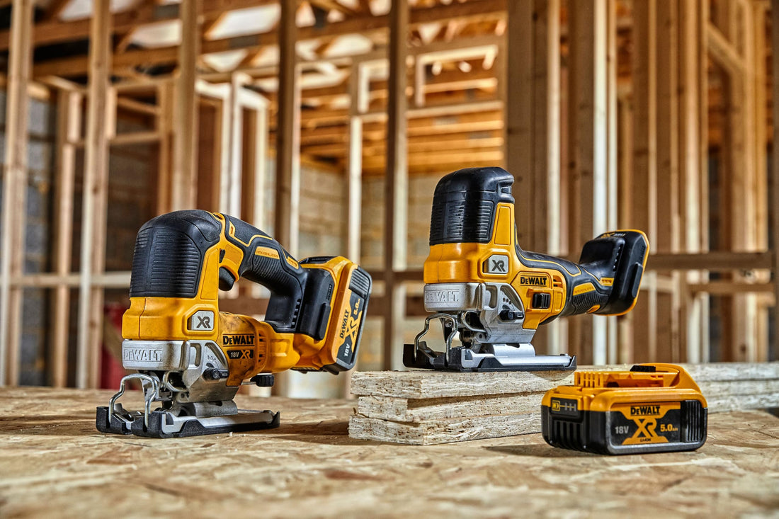 DeWalt 18V XR Brushless Body Grip Jigsaw