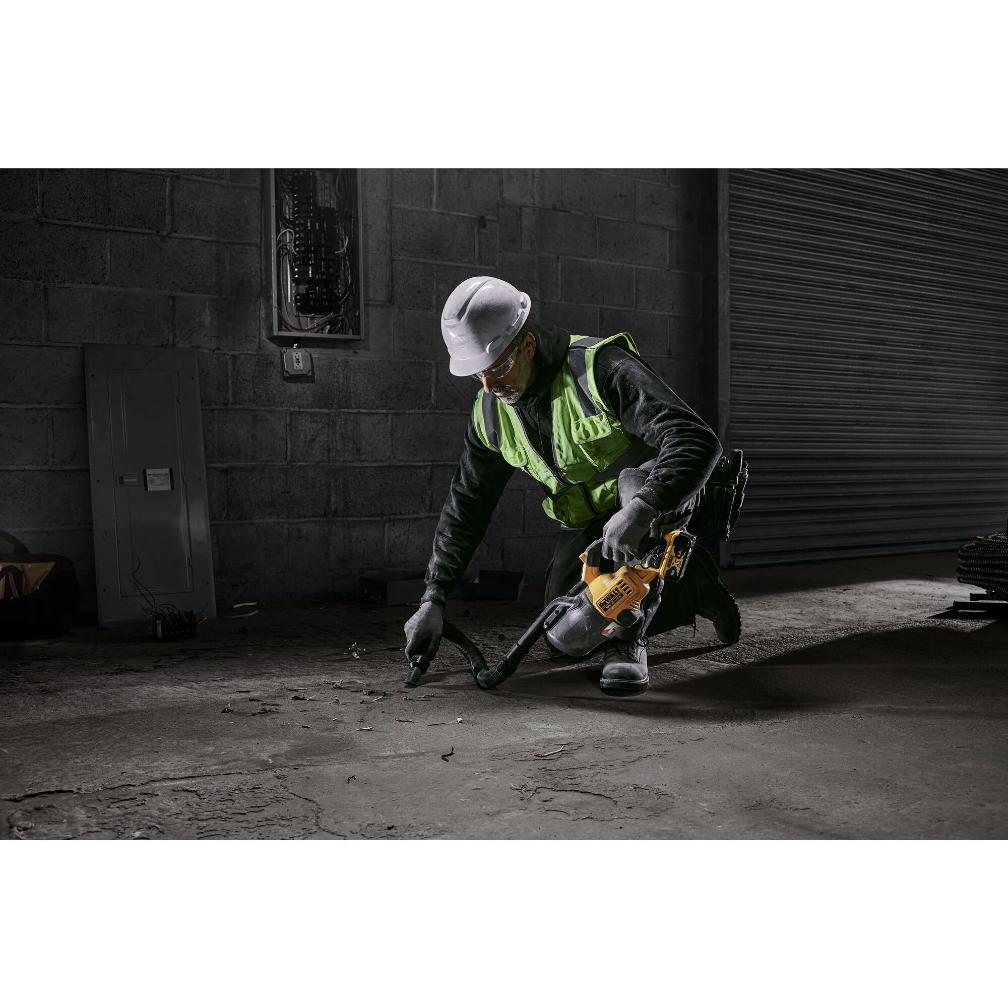 DeWalt 18V Brushless XR L-Class Stick Vacuum